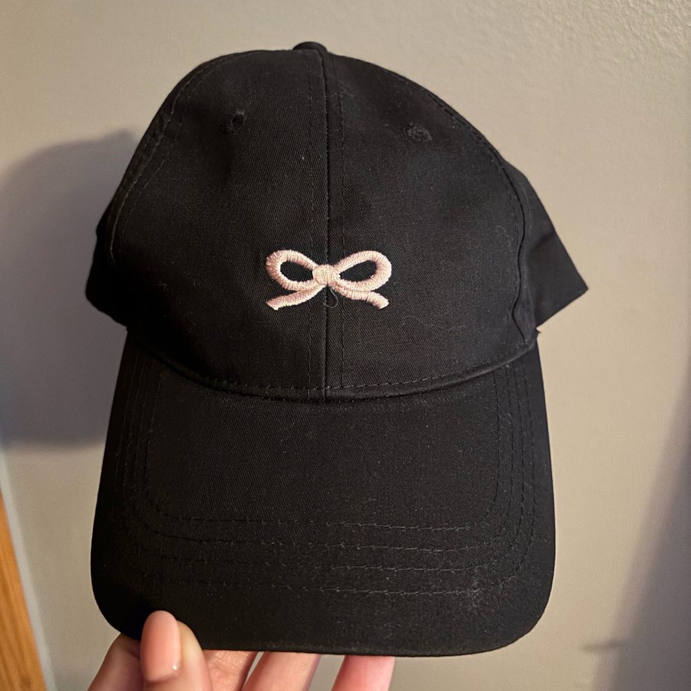 Steve Madden Black Cap with Pink Bow Detail